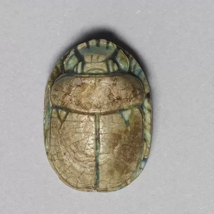 veiksmes amulets - skarabejs